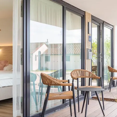 C-hotels Zeegalm 호텔