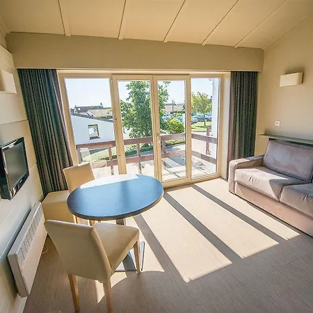 C-hotels Zeegalm فندق 3*
