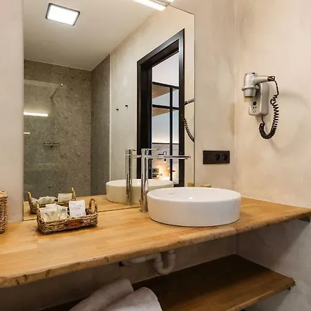 C-hotels Zeegalm 미들케르케